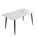 שולחן אוכל עם פלטת קרמיקה בגוון שיש לבן במידות 120/70 ס"מ ורגלי מתכת שחורות 2